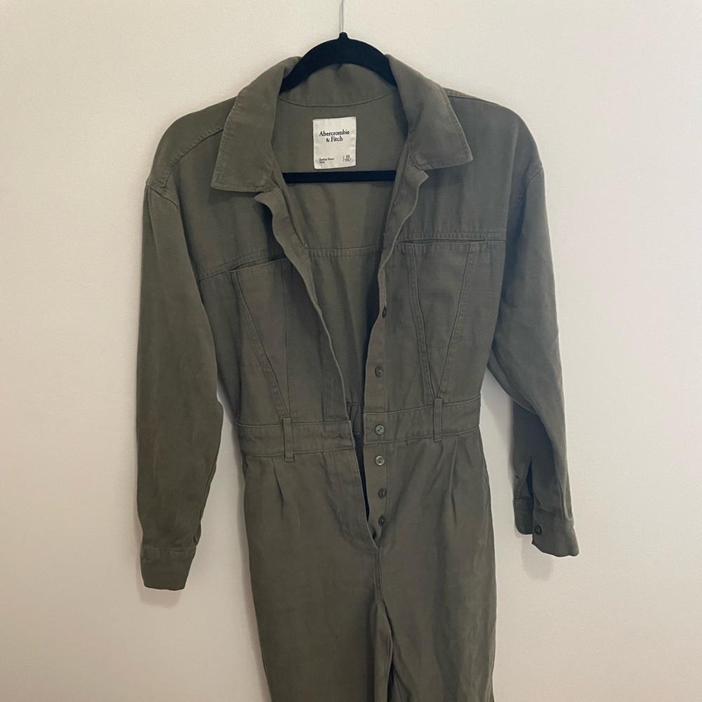 Abercrombie & Fitch Olive Jumpsuit